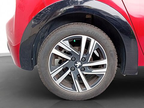 peugeot, 208, 1.2 puretech allure selection eat8, otomatik, benzin 2.el otomobil | renew 6