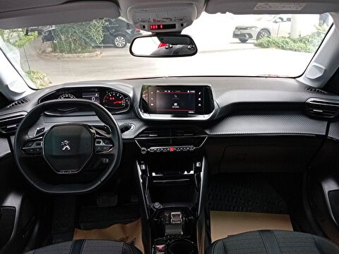peugeot, 208, 1.2 puretech allure selection eat8, otomatik, benzin 2.el otomobil | renew 20