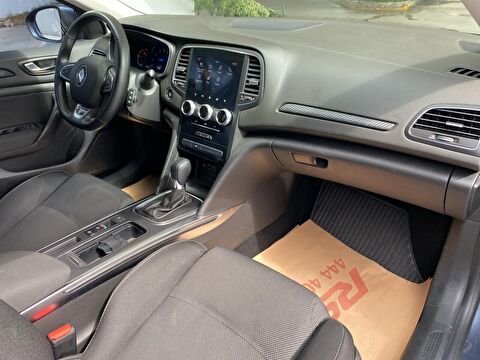 renault, megane, sedan 1.3 tce touch edc, otomatik, benzin 2.el otomobil | renew 15