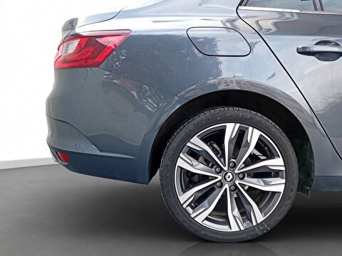 renault, megane, sedan 1.5 bluedci ıcon edc, otomatik, dizel 2.el otomobil | renew 9