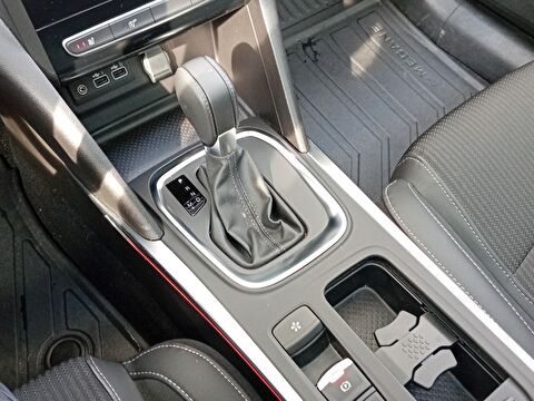 renault, megane, sedan 1.5 bluedci ıcon edc, otomatik, dizel 2.el otomobil | renew 24