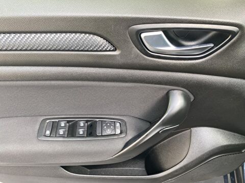 renault, megane, sedan 1.3 tce joy comfort edc, otomatik, benzin 2.el otomobil | renew 17