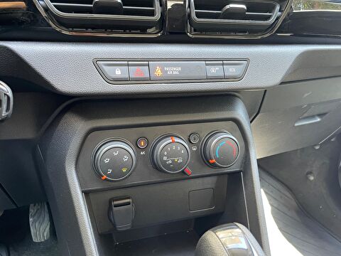 renault, taliant, sedan 1.0 tce joy x-tronic, otomatik, benzin 2.el otomobil | renew 17