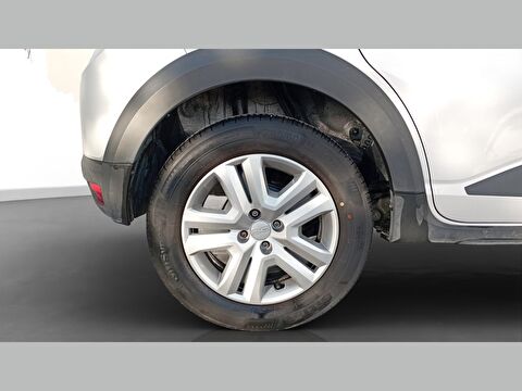 dacia, sandero, hatchback 1.0 tce stepway expression otomatik, otomatik, benzin 2.el otomobil | renew 15