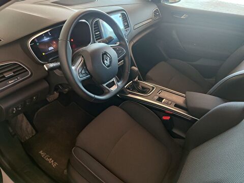 renault, megane, sedan 1.5 bluedci touch edc, otomatik, dizel 2.el otomobil | renew 17