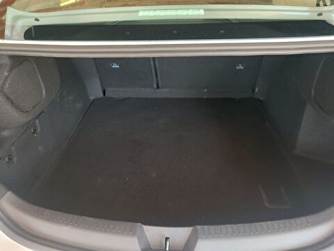 renault, megane, sedan 1.5 bluedci touch edc, otomatik, dizel 2.el otomobil | renew 14