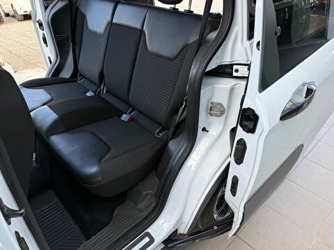 ford, tourneo courier, kombi 1.0 ecoboost titanium plus, manuel, benzin 2.el otomobil | renew 13