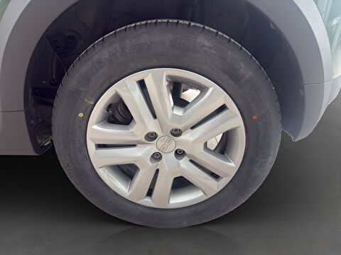 dacia, sandero stepway, 1.0 tce expression cvt, otomatik, benzin 2.el otomobil | renew 8