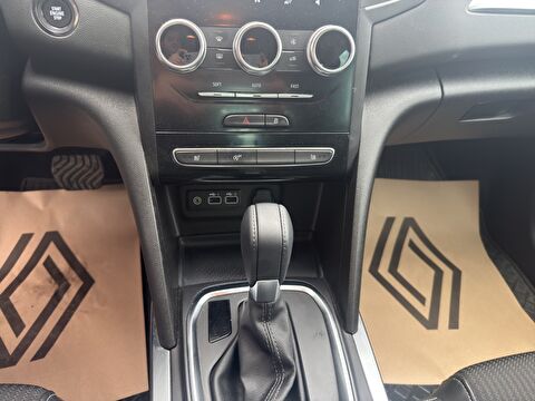 renault, megane, sedan 1.5 blue dcı ıcon edc, otomatik, dizel 2.el otomobil | renew 14