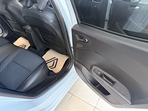 renault, clio, hatchback 1.0 tce techno esprit alpine x-tronic, otomatik, benzin 2.el otomobil | renew 17