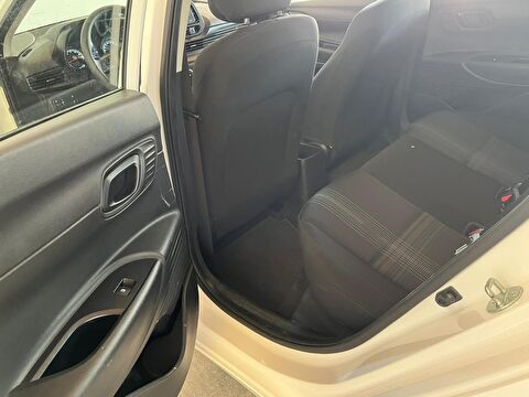 hyundai, i20, hatchback 1.4 mpı jump otomatik, otomatik, benzin 2.el otomobil | renew 26
