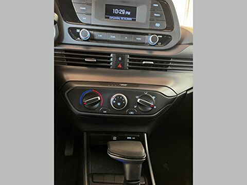 hyundai, i20, hatchback 1.4 mpı jump otomatik, otomatik, benzin 2.el otomobil | renew 19