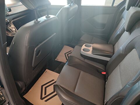 renault, kangoo multix, combi 1.3 tce ıconic edc, otomatik, benzin 2.el otomobil | renew 16