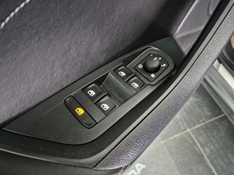 skoda, kodiaq, suv 1.5 tsı act greentec premium dsg, otomatik, benzin 2.el otomobil | renew 20