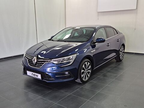 Sedan 1.3 TCe Icon EDC, 2. el otomobil | renew