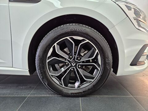 renault, megane, sedan 1.3 tce joy comfort edc, otomatik, benzin 2.el otomobil | renew 27