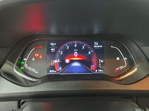 renault, kangoo multix, combi 1.3 tce ıconic edc, otomatik, benzin 2.el otomobil | renew 15