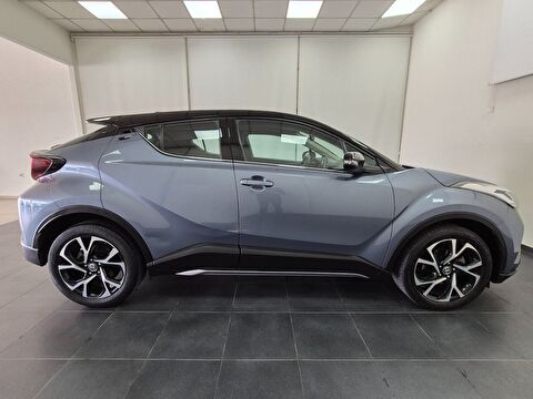 toyota, c-hr, 1.2 turbo 4x2 passion multidrive s - siyah tavan, otomatik, benzin 2.el otomobil | renew 9