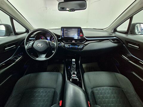 toyota, c-hr, 1.2 turbo 4x2 passion multidrive s - siyah tavan, otomatik, benzin 2.el otomobil | renew 14