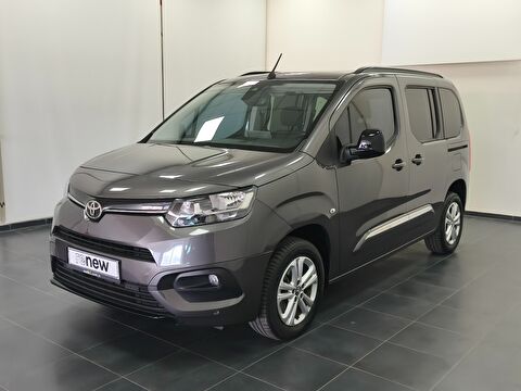 Toyota, Proace City, Kombi 1.5 D Flame X-Pack Otomatik, Otomatik, Dizel 2. el otomobil | renew Mobile