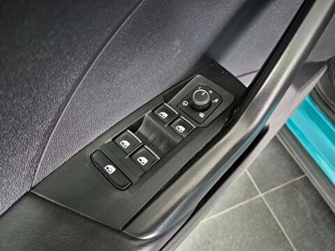 volkswagen, t-cross, 1.0 tsı style dsg, otomatik, benzin 2.el otomobil | renew 16