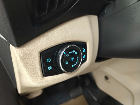 ford, tourneo connect, kombi 1.5 tdcı swb titanium powershift, otomatik, dizel 2.el otomobil | renew 15