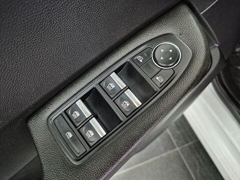 renault, clio, 1.3 tce touch edc, otomatik, benzin 2.el otomobil | renew 17