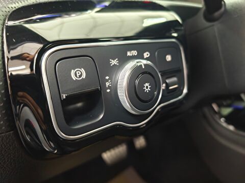 mercedes-benz, a, sedan 200 amg plus 7g-dct, otomatik, benzin 2.el otomobil | renew 13