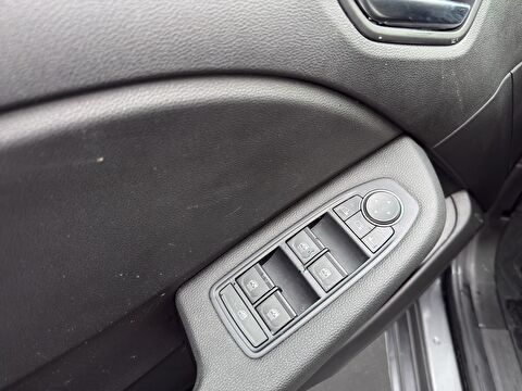 renault, clio, hatchback 1.0 tce evolution x-tronic, otomatik, benzin 2.el otomobil | renew 10