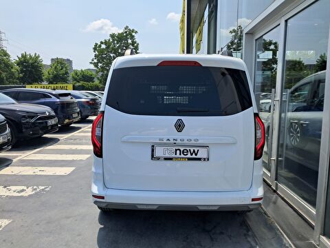 renault, kangoo multix, combi 1.3 tce ıconic edc, otomatik, benzin 2.el otomobil | renew 16