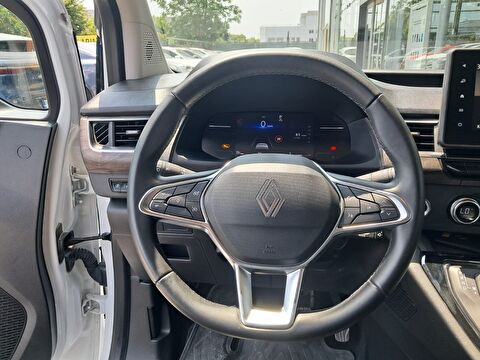 renault, kangoo multix, combi 1.3 tce ıconic edc, otomatik, benzin 2.el otomobil | renew 13