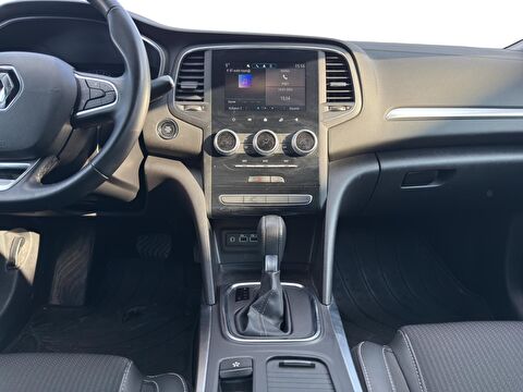 renault, megane, sedan 1.3 tce ıcon edc, otomatik, benzin 2.el otomobil | renew 10