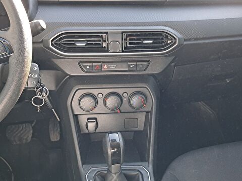 dacia, sandero, 1.0 tce essential cvt, otomatik, benzin 2.el otomobil | renew 13