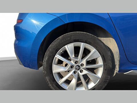 skoda, kamiq, suv 1.0 tsı premium dsg, otomatik, benzin 2.el otomobil | renew 8