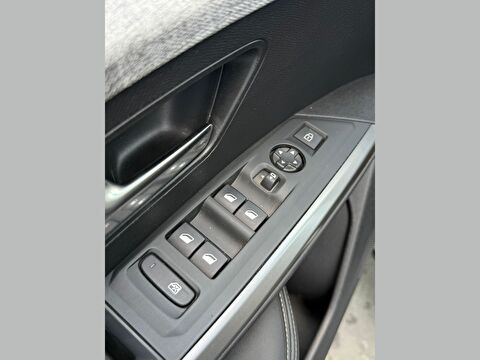 peugeot, 3008, crossover 1.2 hybrid allure edcs6, otomatik, hybrid 2.el otomobil | renew 9