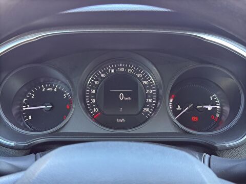 renault, megane, sedan 1.3 tce joy, manuel, benzin 2.el otomobil | renew 10