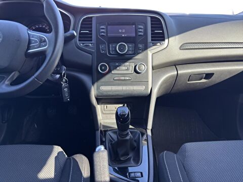 renault, megane, sedan 1.3 tce joy, manuel, benzin 2.el otomobil | renew 16