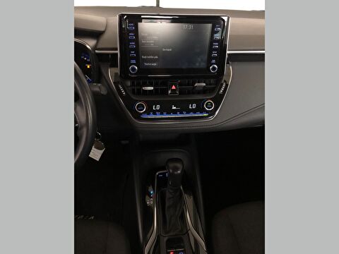 toyota, corolla, sedan 1.5 dream multidrive s, otomatik, benzin 2.el otomobil | renew 21