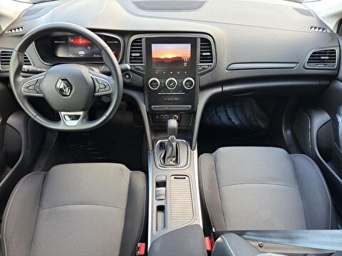 renault, megane, sedan 1.3 tce touch edc, otomatik, benzin 2.el otomobil | renew 10