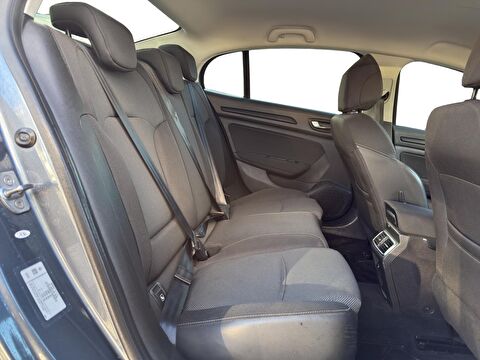 renault, megane, sedan 1.3 tce touch edc, otomatik, benzin 2.el otomobil | renew 12