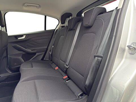 ford, focus, 1.5l ecoblue titanium, otomatik, dizel 2.el otomobil | renew 8