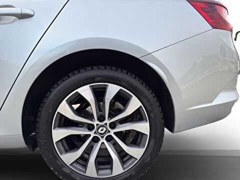 renault, megane, sedan 1.3 tce ıcon edc, otomatik, benzin 2.el otomobil | renew 9