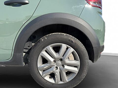 dacia, sandero stepway, 1.0 turbo essential cvt, otomatik, benzin 2.el otomobil | renew 9