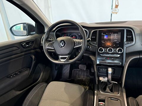 renault, megane, sedan 1.3 tce touch edc, otomatik, benzin 2.el otomobil | renew 17