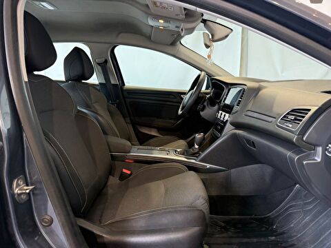 renault, megane, sedan 1.3 tce touch edc, otomatik, benzin 2.el otomobil | renew 8