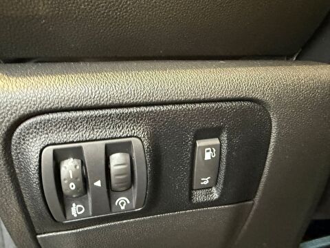 renault, megane, sedan 1.3 tce touch edc, otomatik, benzin 2.el otomobil | renew 12
