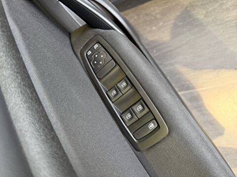 renault, megane, sedan 1.3 tce touch edc, otomatik, benzin 2.el otomobil | renew 14