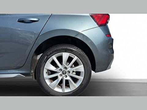 skoda, kamiq, suv 1.0 tsı premium dsg, otomatik, benzin 2.el otomobil | renew 9