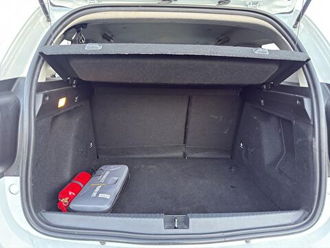 dacia, duster, suv 1.0 tce essential, manuel, benzin 2.el otomobil | renew 19