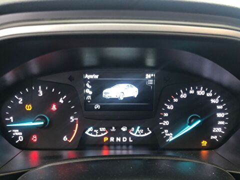 ford, focus, sedan 1.5 tdcı ecoblue trend x otomatik, otomatik, dizel 2.el otomobil | renew 19